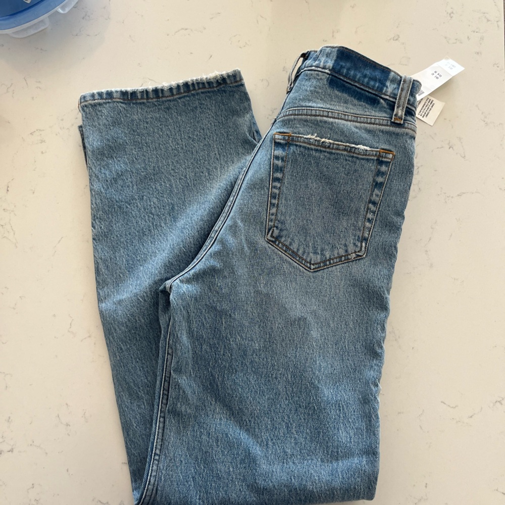 Nwt Abercrombie high rise 90s relaxed jeans